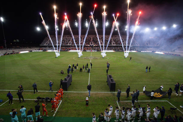 后防阵容 后防阵容