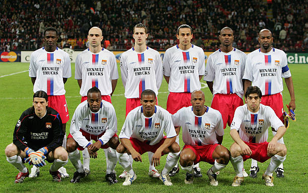 对比他的前 对比他的前